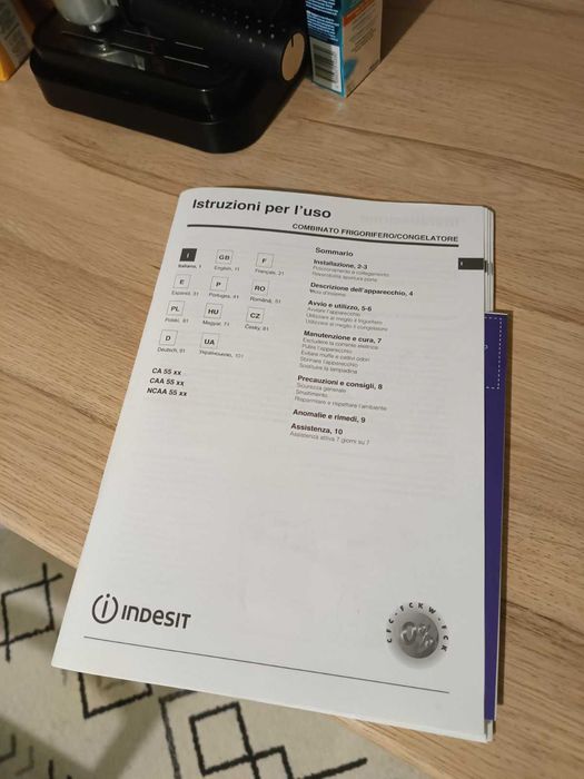 Хладилник с фризер - Indesit CAA 55