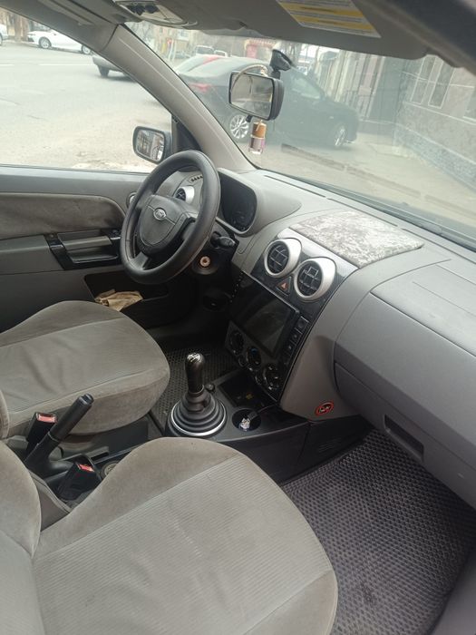 Ford Fusion срочно