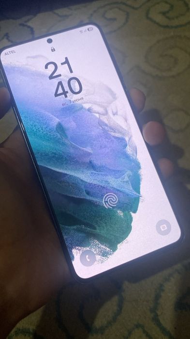 Samsung s21 8/128
