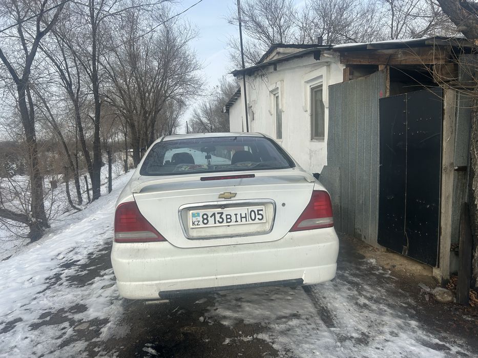 Продам машину Daewoo Magnus