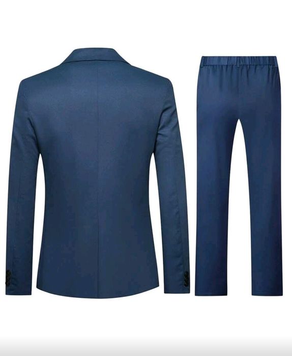 Мъжки модерен костюм Manfinity slim fit в тъмно синъо