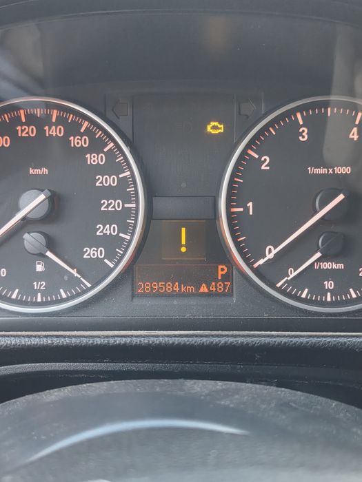 Vând BMW E90 N43