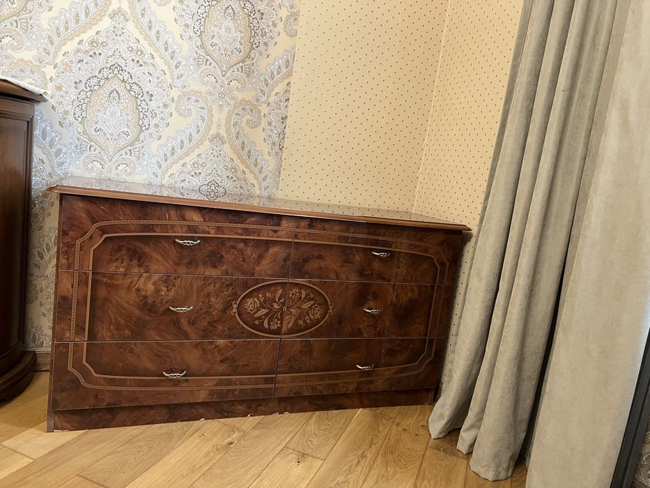 Спальный гарнитур б/у