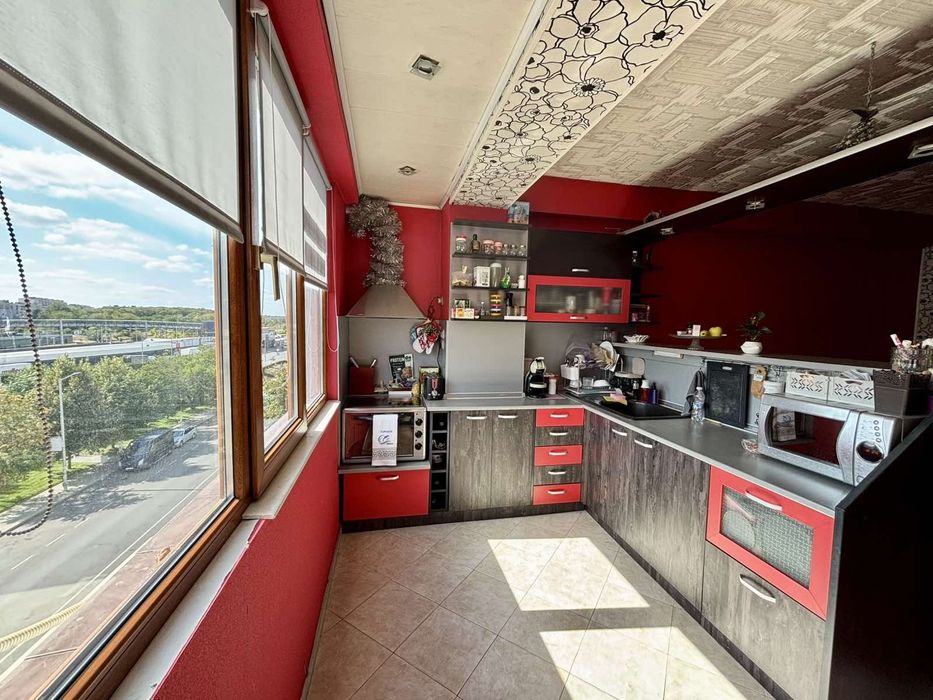 Продава се Двустаен апартамент в Димитровград - 82 кв.м за 809 €/кв.м - Снимка #2