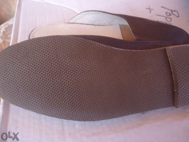 войнишки чехли от естествена кожа