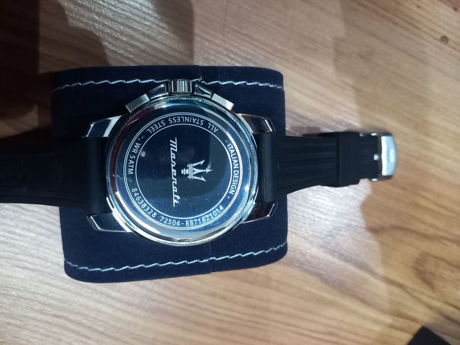 Часовник MASSERATI Successo