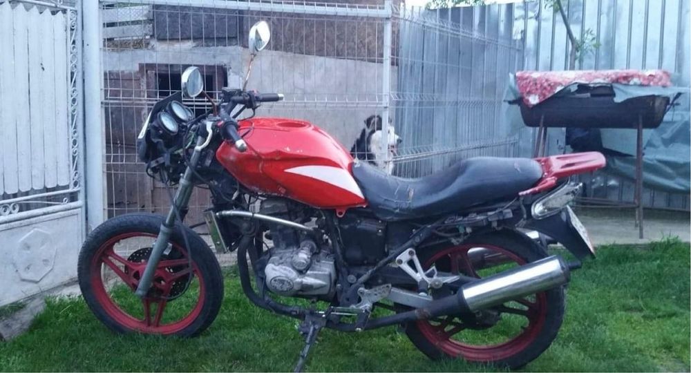 Husqvarna wrk 250 cc 2T HTS power valve, cross , enduro. Schimb