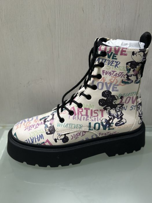 Демисезонные батинки Зара новые