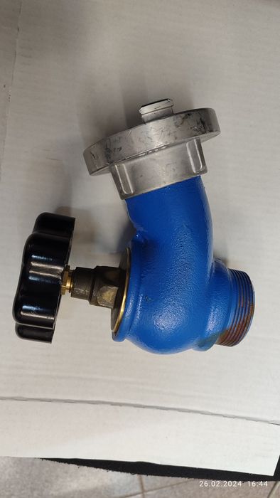 Пожарен кран 2 цола- 16 бара