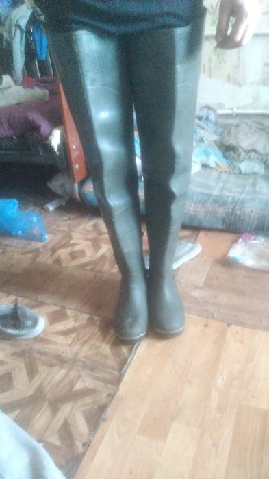 Продаются сопоги болотники