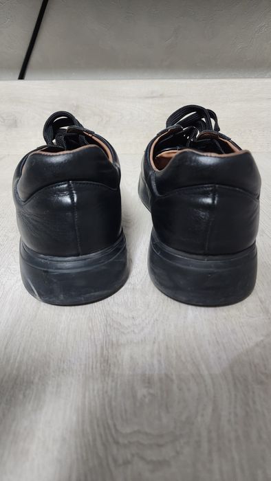 Продаю обувь мужской 43 размер