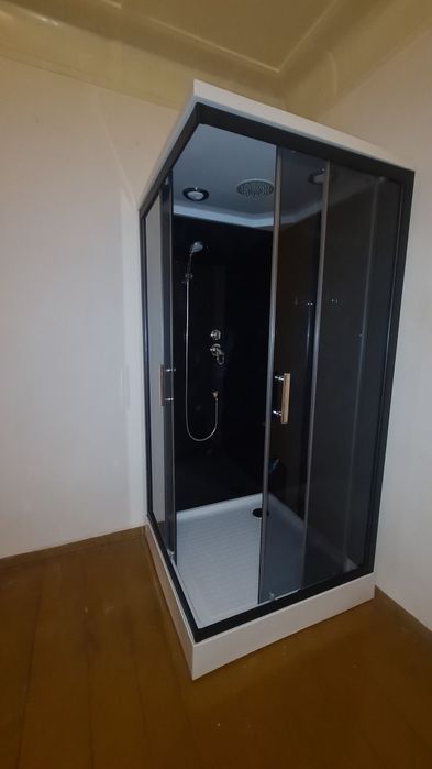 Dushavoy kabina hamma modella 300y.e dan yangi