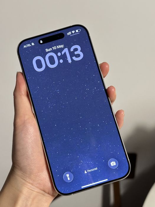 Iphone 16 pro max белый