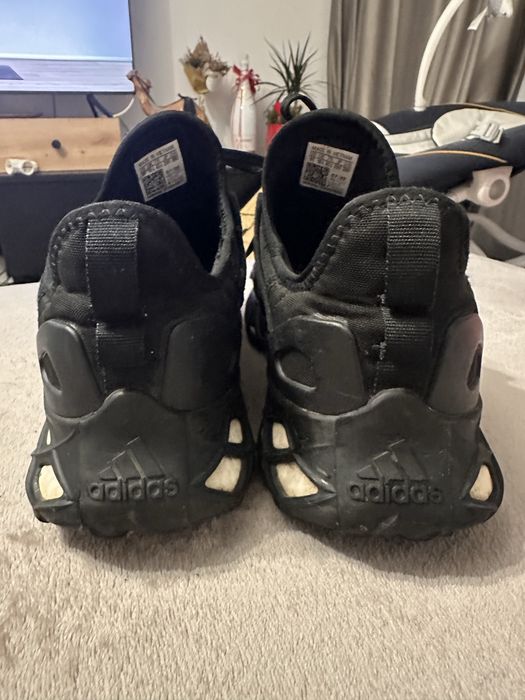 Adidași Adidas Web Boost w Core– mărimea 45– stare foarte bună