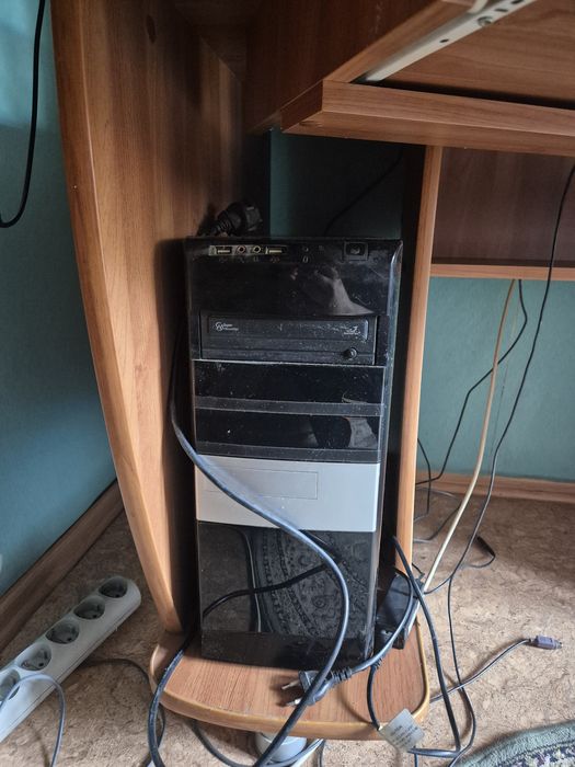 Продам рабочий компьютер