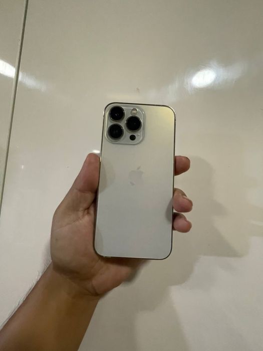 iPhone 13 Pro 256GB Gold sotiladi