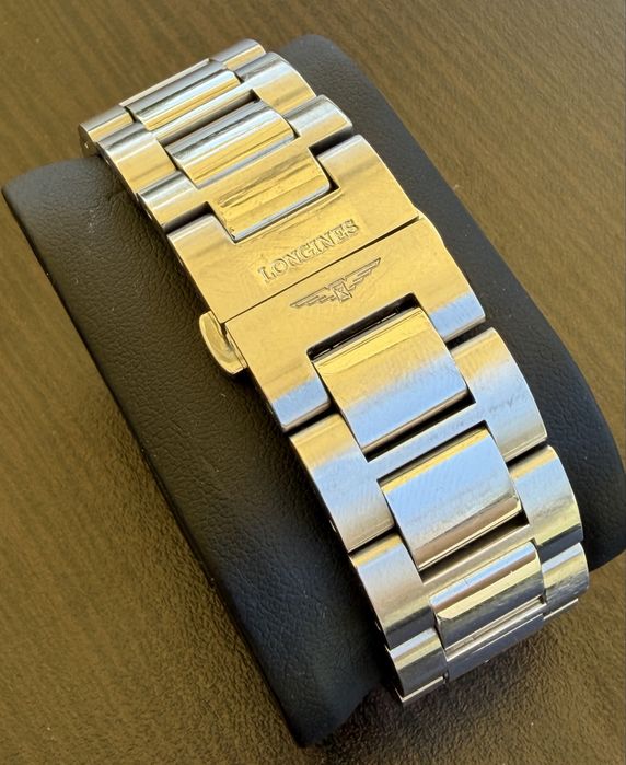 Longines Conquest Automatic