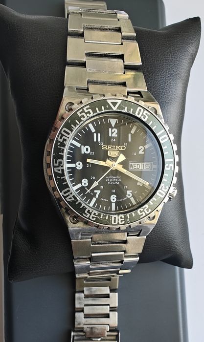Seiko Sports automatic