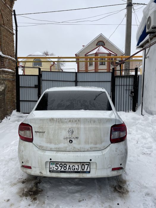 продам рено логан 2018 год