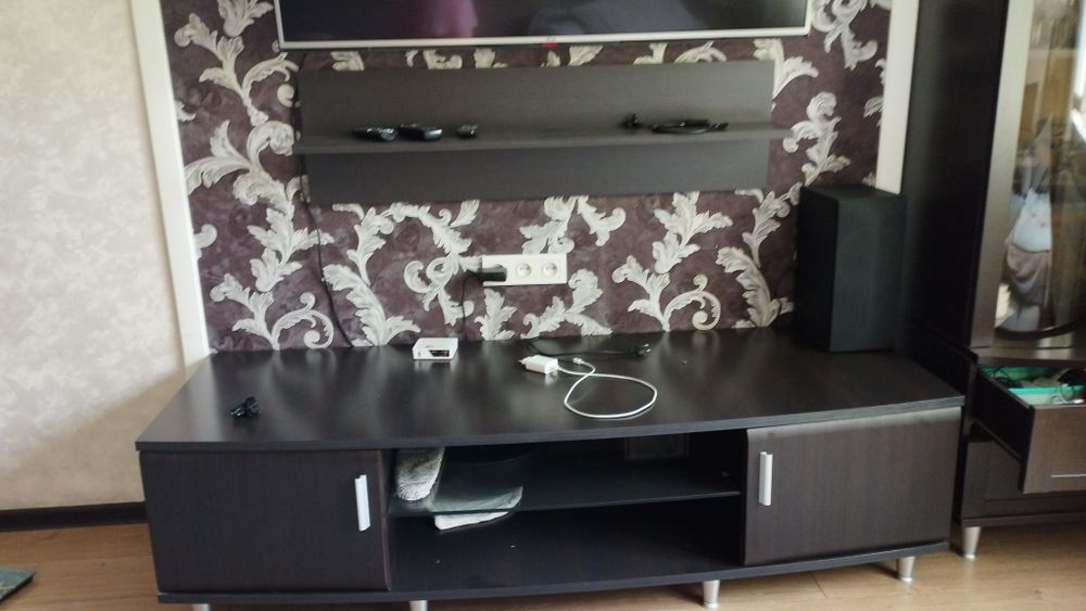 Продам гарнитур.