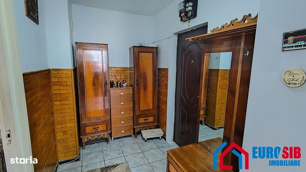 Apartament 2 camere decomandate in Sibiu str Rahovei
