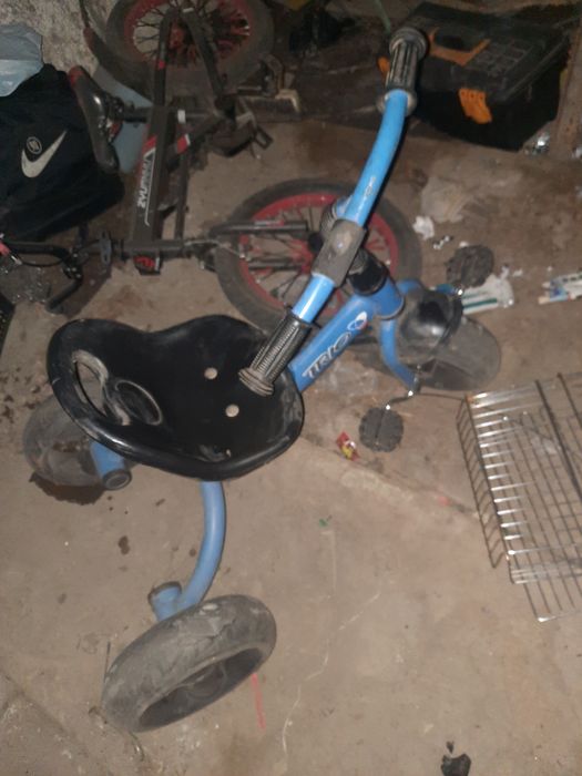 Продам детский велик.