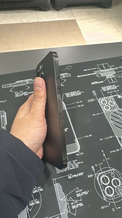 Продам айфон 12 про макс 128гб