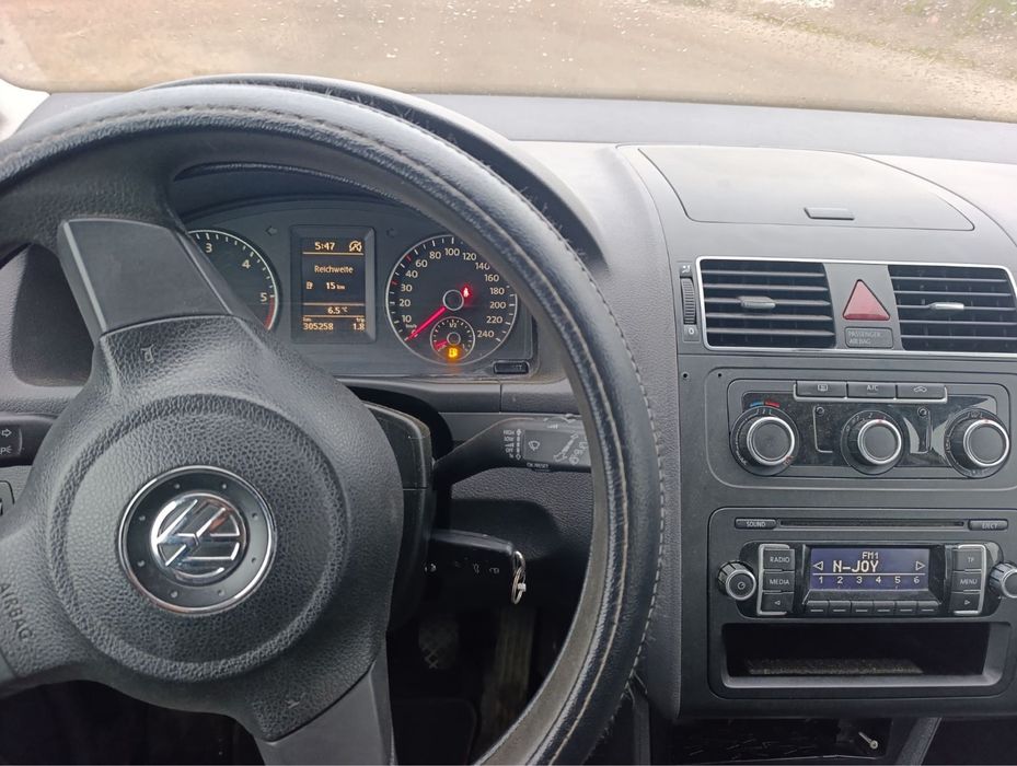 VW Touran1.6 TDi 6+1 105к.с.