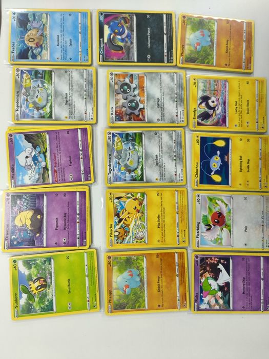 Colecție Pokemon ediția 2022