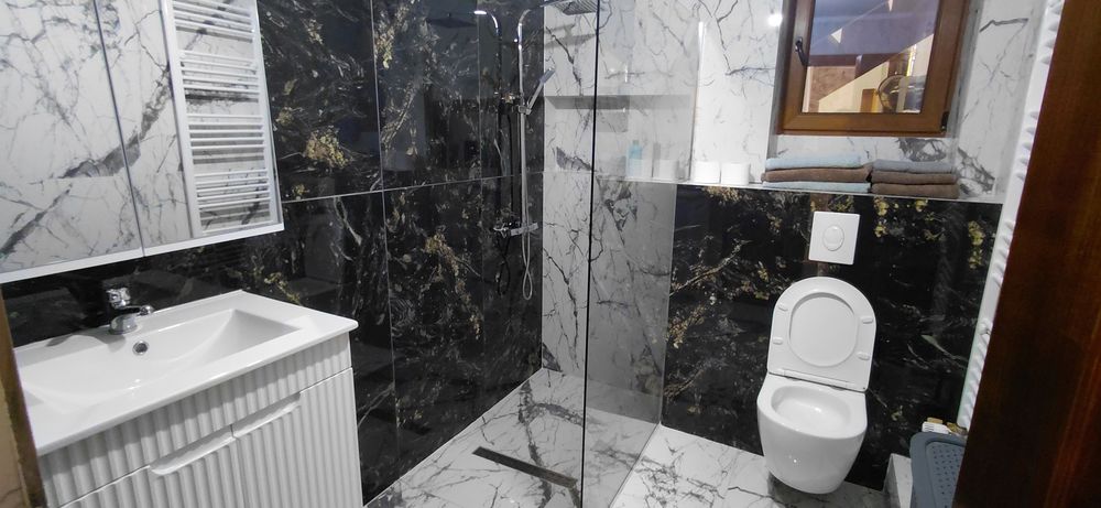 Cabana Ene Rm.Valcea