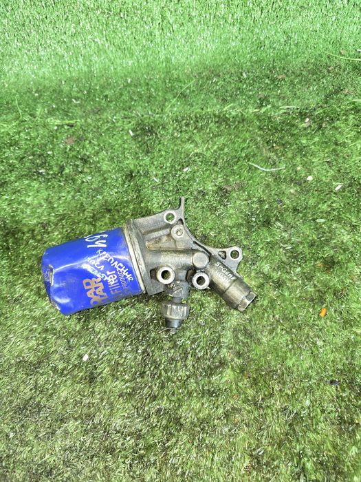 Кронштейн крепление масляного фильтра Митсубиши Спейс Гир Л400