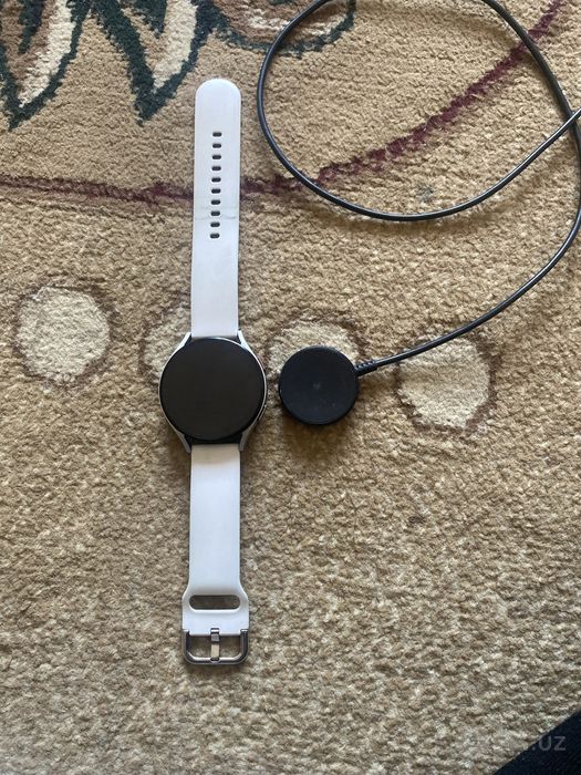 Samsung watch 5 16gb