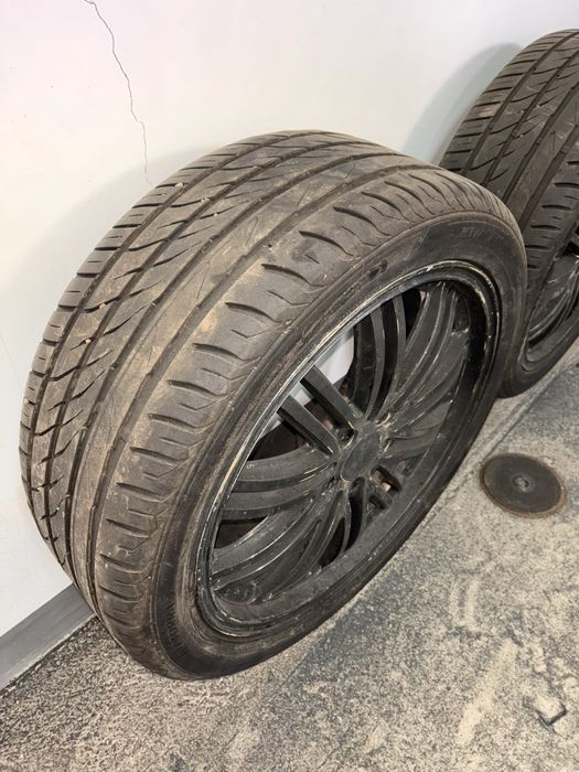 Диск оригинал разноширокие R19
