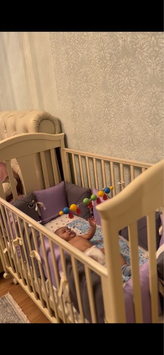 Срочно торг Продам кроватку  , район орбиты , есть матрац