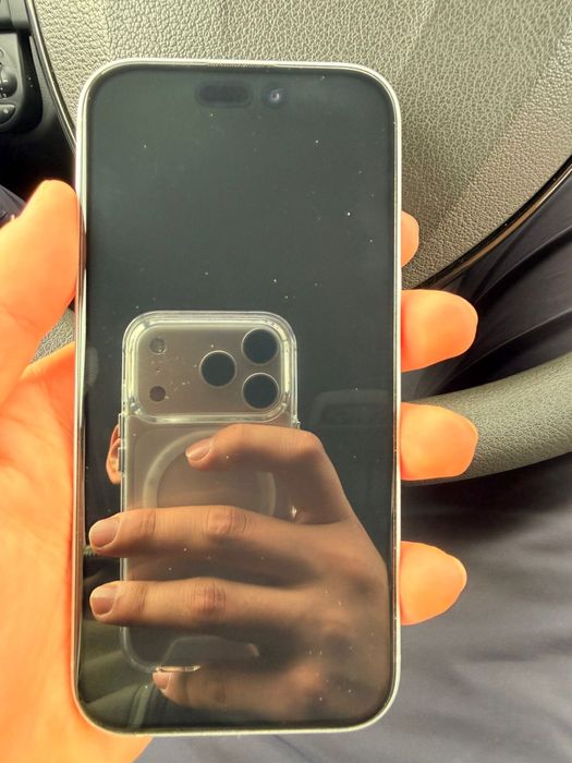 Айфон 15 сатылады