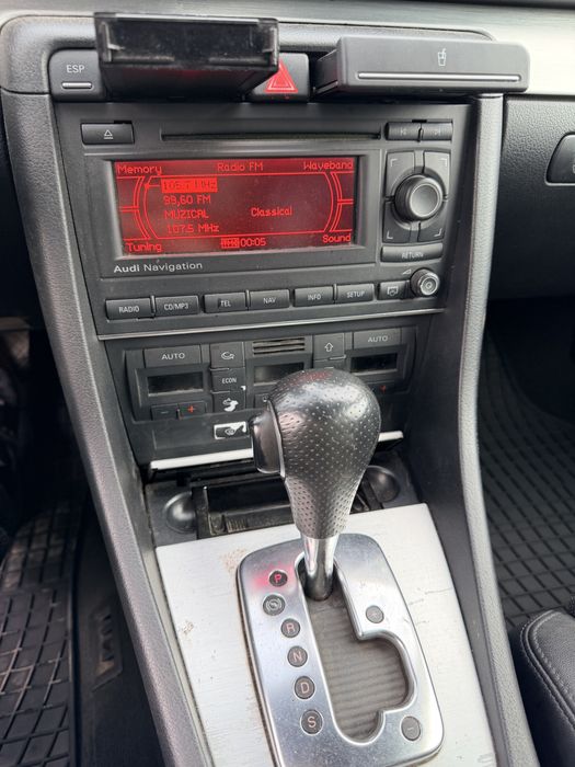 Audi a4 B7 unic proprietar, probleme la cutie
