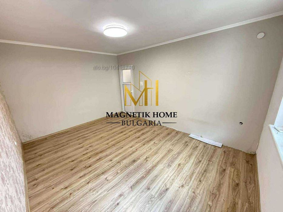 Дава се под наем Двустаен апартамент в Бургас, Център - 65 кв.м за 306 € - Снимка #6