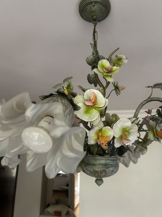 Люстра латунная цветы