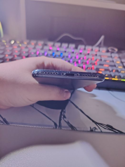Продаётся iPhone 7