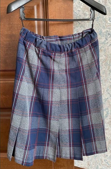 Костюм,юбка для школьницы.