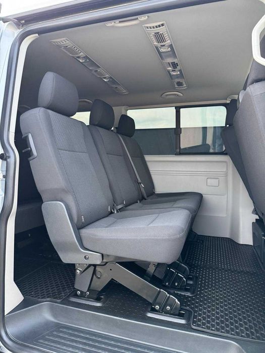 Volkswagen Caravelle T6 Extra-Lung 8+1-Locuri (T6-T5)