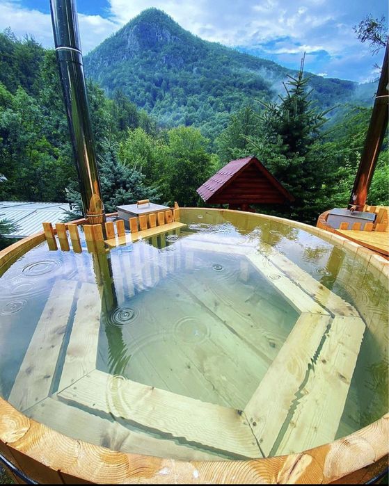 Cabana De Inchiriat Feneș cu ciubar‼️