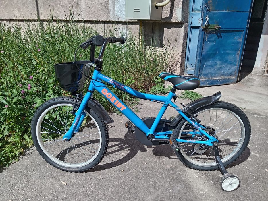 Vând bicicleta copii