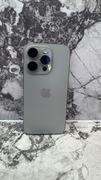 Като нов! Iphone 15 Pro 256 GB