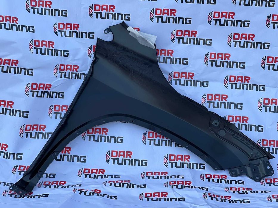 Крыло переднее левое оригинал на Lexus RX