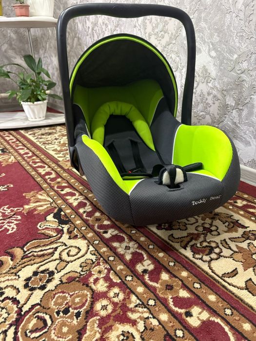 Продам детское автокресло