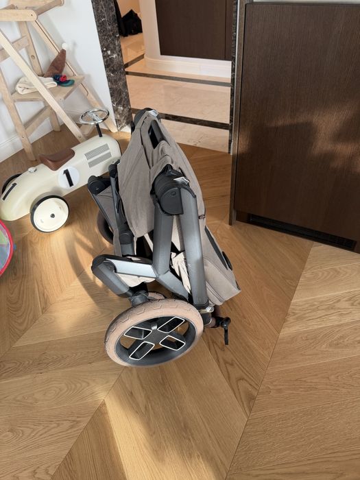 бебешка / детска количка Maxi Cosi Fame - комплект