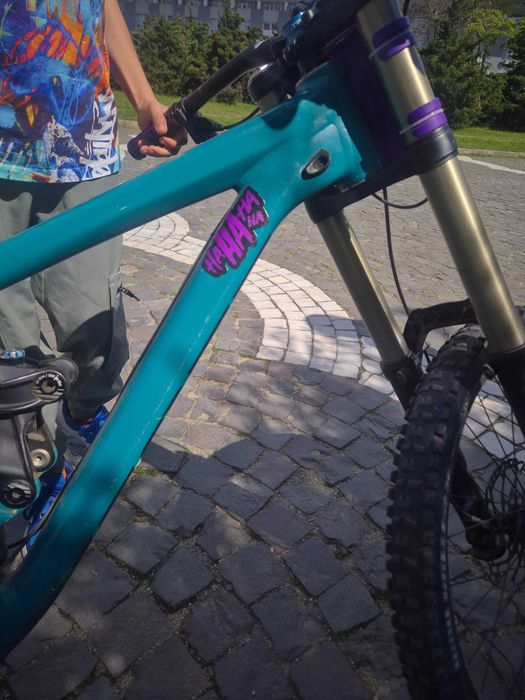 Bicicletă downhill Scott Gambler 720, model 2019