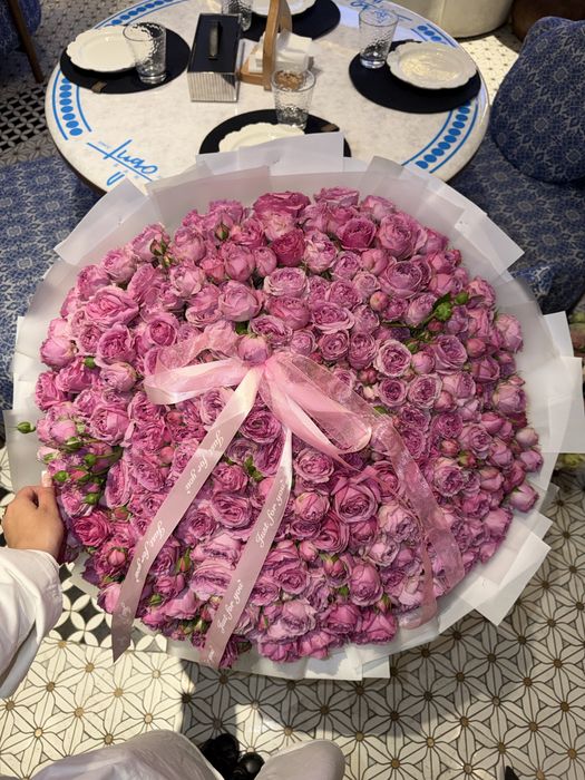 Пионовидные розы 80 шт