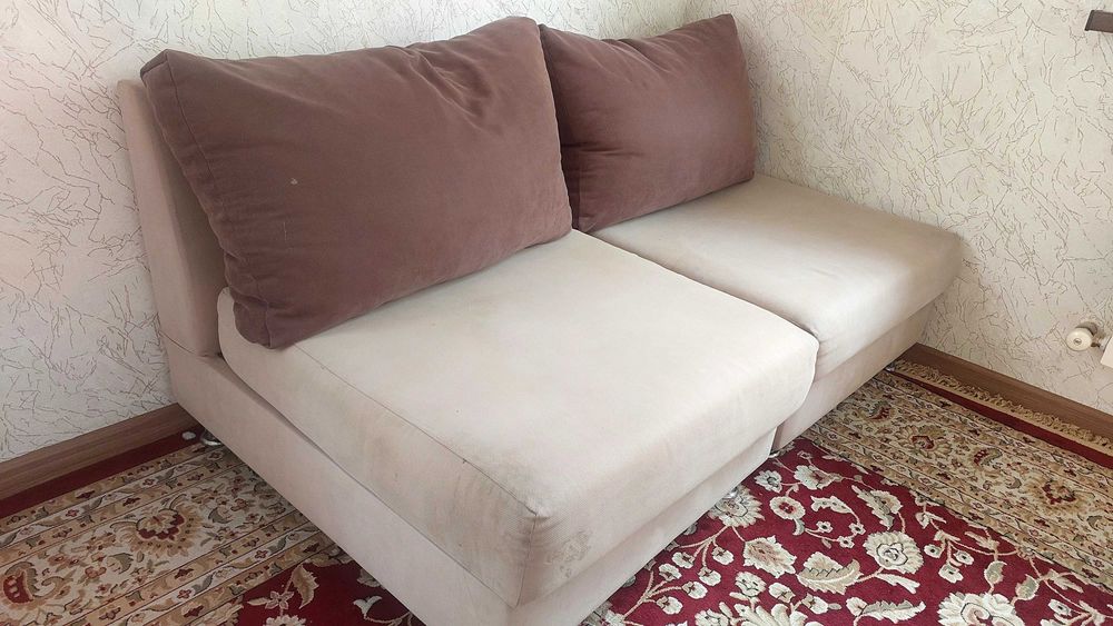 Продам 2 дивана и 2 кресло!